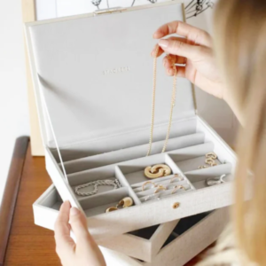 medium jewellery box